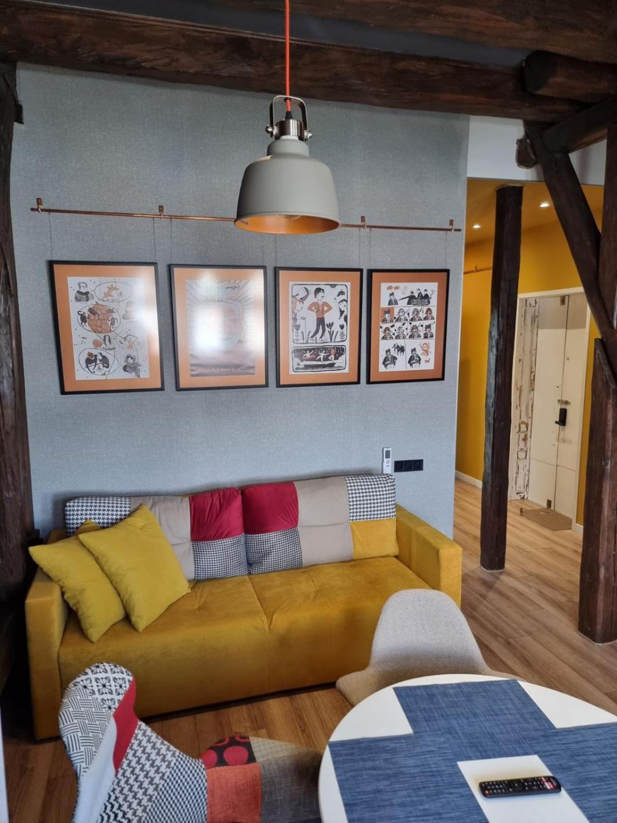 Leogrand Apartments On Kniazia Romana 6 Lviv Extérieur photo